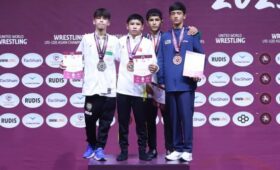 Кыргызстанцы завоевали 5 медалей в третий день юношеского чемпионата Азии в Бишкеке