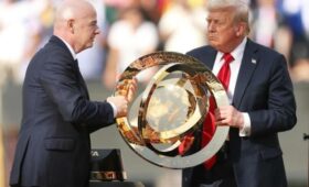 Трампа освистали на финале Клубного ЧМ во время вручения трофея «Челси»