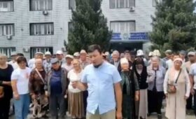 Жители Чон-Кемина выступили против добычи золота китайской компанией