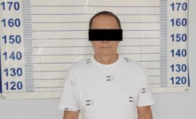 После обращения сына пациентки задержан врач таласской больницы