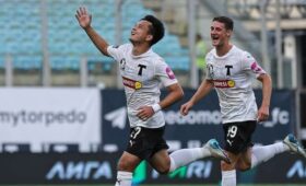 Гулжигит Алыкулов забил первый гол в чемпионате России