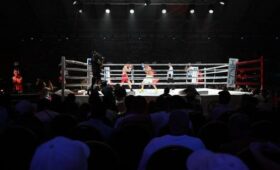 В Бишкеке открылся международный турнир по профессиональному боксу