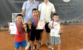 В Бишкеке прошёл детский теннисный турнир «Красный мяч»