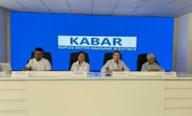 Кыргызстанцы могут пожаловаться на завышенные цены на лекарства в приложении «Дары-Дармек»