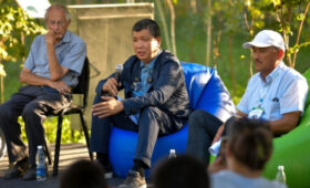 В питомнике «Бишкекзеленстроя» прошел Экосовет с мэром Бишкека