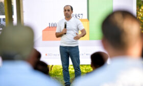 В детских садах и школах Бишкека детям некуда спрятаться от солнца