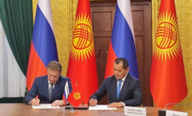 Кыргызстан и Россия подписали план сотрудничества в здравоохранении