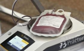 55 госслужащих стали донорами крови в рамках кампании главы Кабмина