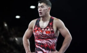 Акжол Махмудов не выступит на чемпионате мира по борьбе в Загребе