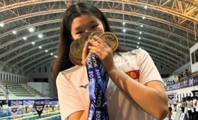 Чемпионат мира по водным видам спорта: Заплыв Айымкыз Айдаралиевой на 100 метров вольным стилем. Видео