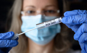 В России распространяется новый штамм коронавируса «Стратус»