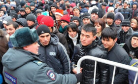 Минтруда РФ предложило снизить долю мигрантов в девяти видах деятельности