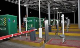 Казахстан откроет зеленый коридор с Кыргызстаном для поставок овощей