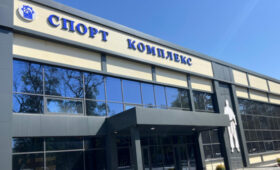 В Бишкеке проверяют ремонт и готовность спортивных школ к новому учебному году