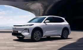 Не Belgee: кроссовер Geely Galaxy Starship 7 появится в России под родным брендом