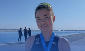 Кыргызстанская триатлонистка завоевала серебро на Кубке Азии среди молодежи