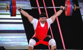 Бекдоолот Расулбеков завоевал золото на международном турнире в США