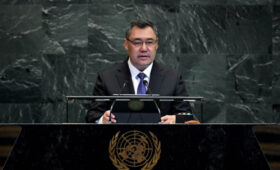 Садыр Жапаров призвал вернуть замороженные активы Афганистана