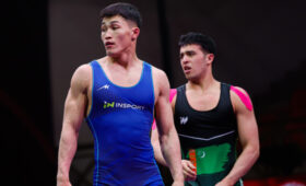 Чемпионат мира: Ырыскелди Максатбек уулу стартовал с досрочной победы