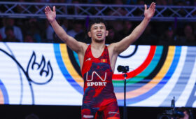 Бекзат Алмаз — второй вольник из Кыргызстана, который смог выйти в финал чемпионата мира