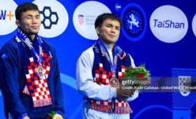 ФОТО: Как Эрназар Акматалиев завоевал бронзу чемпионата мира в Хорватии