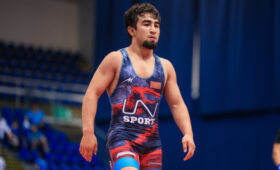 Чемпионат мира: Тайырбек Жумашбек уулу разгромил своего первого соперника