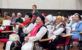 В Бишкеке состоялось мероприятие по укреплению здоровья с участием женсоветов