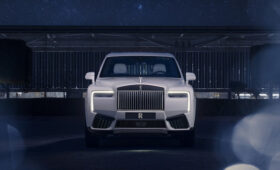 Rolls-Royce создал эксклюзивную космическую версию Cullinan