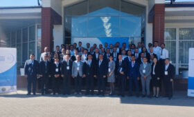 На Иссык-Куле обсуждают применение ИИ в таможенном деле