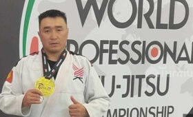 Рамис Абдырашитов вернулся с золотой медалью по джиу-джитсу