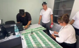 В Джалал-Абаде за поборы и взяточничество уволены директора школ