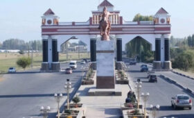 Манас вместо Джалал-Абада? Инициатива мэра поддержана кенешем