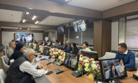 Представители агентства из Кореи NIA рассказали об умных молочных фермах