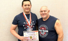 Ислам Нарынбеков стал чемпионом США по гиревому спорту