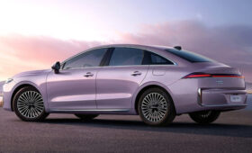 Бизнес-седан Roewe M7 выходит на рынок: дёшево и при этом богато