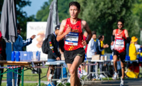 Нурсултан Кенешбеков выиграл третий полумарафон подряд