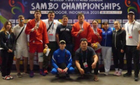Кыргызстанские самбисты завоевали семь медалей на чемпионате мира в Индонезии
