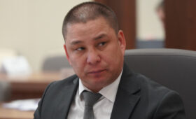 Айбек Абдымомунов освобожден от должности директора Госагентства физкультуры и спорта