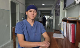 «Раньше не было»: В больнице Ат-Башы впервые появился уролог