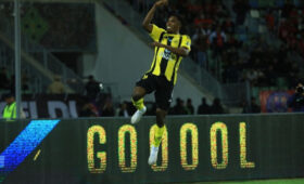 Неделя кыргызских дерби. Как футболисты сборной Кыргызстана сыграли за рубежом?