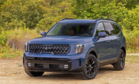 Анонсирован большой кроссовер Kia Telluride нового поколения