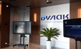 В Оше Садыр Жапаров открыл спортивно-оздоровительный комплекс «Булак»