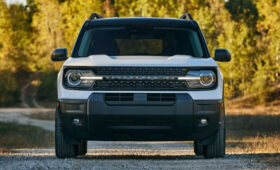 Кроссовер Ford Bronco Sport обзавёлся бронзовой версией