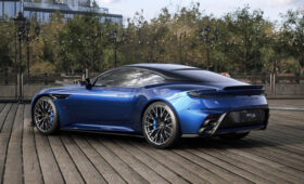 Aston Martin DB12 S: доработанное шасси и 700-сильный V8 с особо сочным звуком