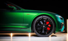 Bentley Bentayga, Continental GT и Continental GTC обзавелись спецверсией Black Forest