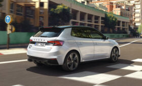 Skoda Fabia 130: долгожданный и, видимо, последний бензиновый хот-хэтч чешской марки