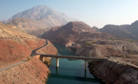 Президент Садыр Жапаров открыл «Кара-Кульскую » ГЭС» стоимостью 25 млн $