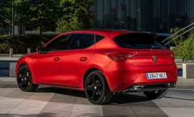 Нынешнему Seat Leon продлили жизнь: в 2029 году его ждёт большое обновление