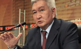 Феликс Кулов выступил в поддержку использования атомных электростанций в КР