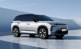 Представлен кроссовер GAC Aion i60: пока дороже брата от Toyota